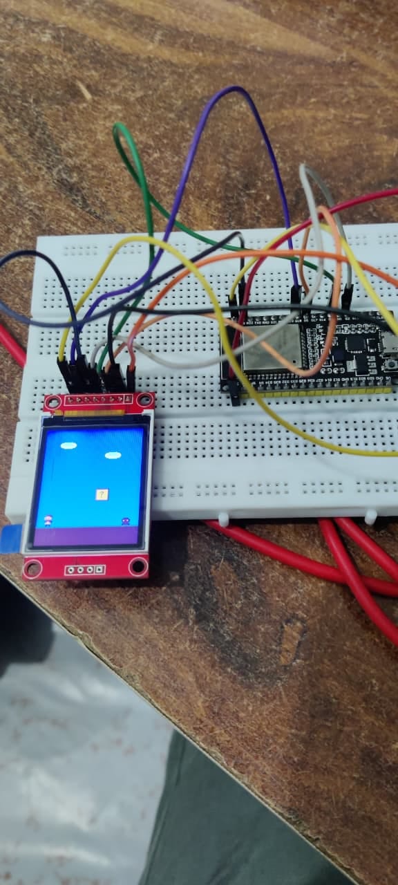 A student-built Mario game running on an ESP32 and a TFT screen